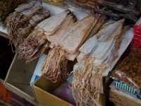 DSC 1725-2  Calmars séchés