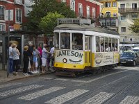 Un tram de la célèbre ligne 28