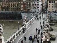 Le pont St Ange vu du château