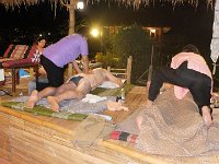 Séance de massage thailandais à Country Retrait : les mecs aussi