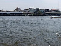 Panoramique sur la Chao Phraya depuis Wat Arun
