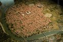 Maquette de la cité gallo-romaine de Vesunna (Vesone). Vesunna est le nom d'une divinité gauloise dont le rite sera conservé par les Romains. Elle naît aux pieds des collines, sur la rive droite de la boucle de l’Isle, vers 16 avant J.-C. Au IIe siècle, elle s’étend sur 82 hectares et présente toutes les caractéristiques d’une petite Rome. Deux siècles plus tard, les crises politiques et militaires, les épidémies et les premières invasions entraînent une baisse de la démographie. Vesunna se replie derrière ses remparts et sa superficie se réduit à 6,5  hectares. Aujourd’hui, des vestiges gallo-romains sont encore visibles : la Tour de Vésone et la domus (actuel site-musée Vesunna), l'amphithéâtre (actuel jardin des Arènes). 