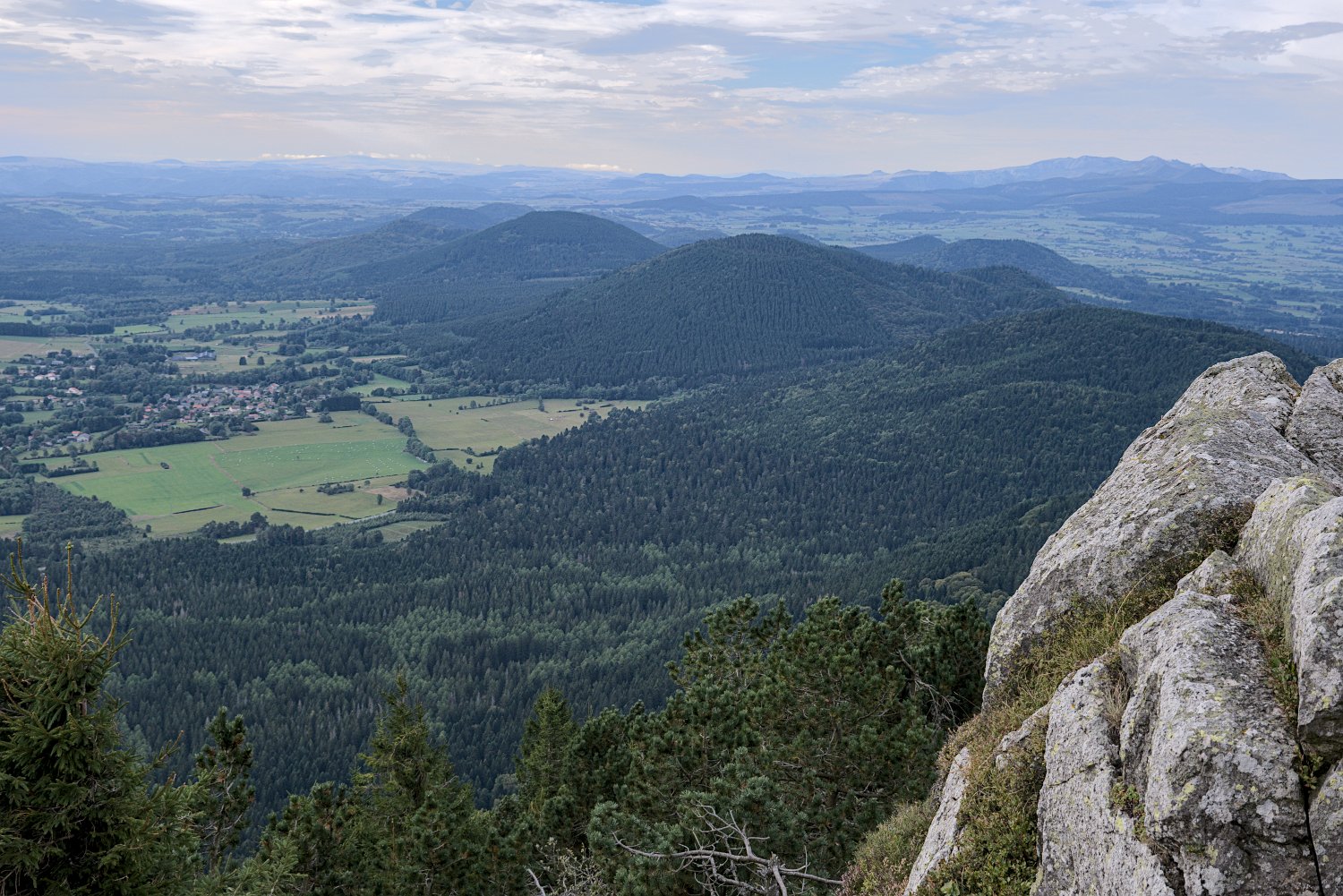 La chaîne des Puys vers le sud
