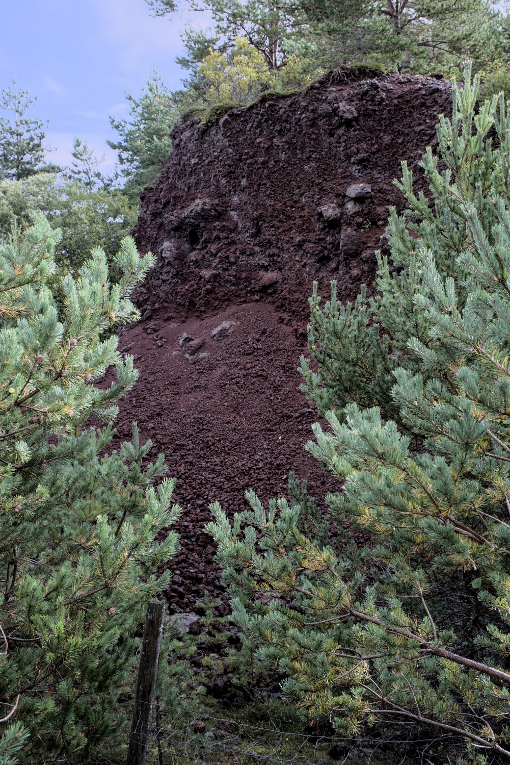 Carrière de pouzzolane