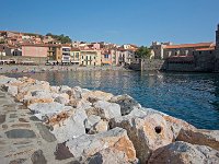 Eglise Notre Dame des Anges et plage Boramar  Le clocher de l'église est l'ancien phare du port