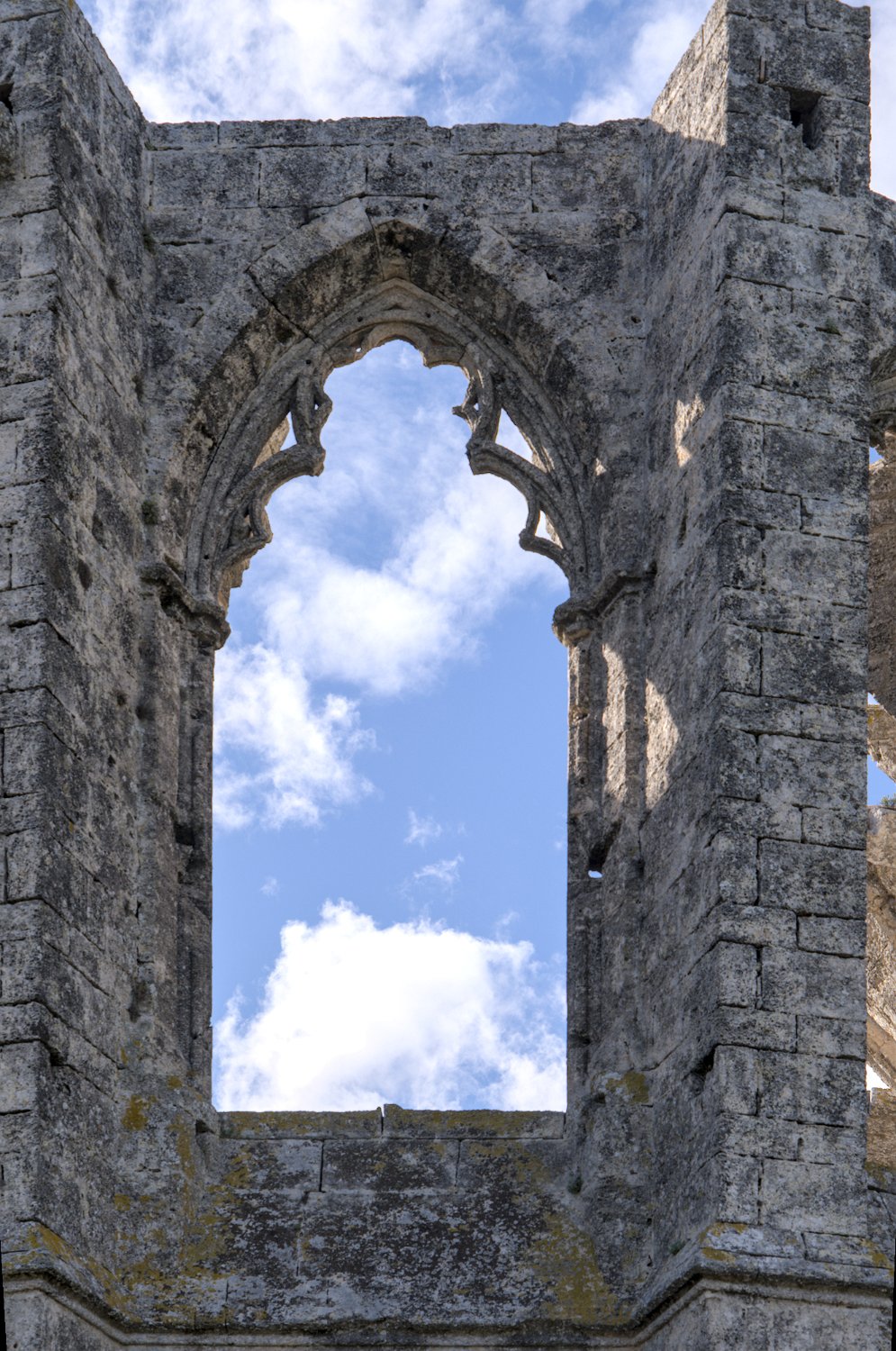 Fenètre tréflée du chevet