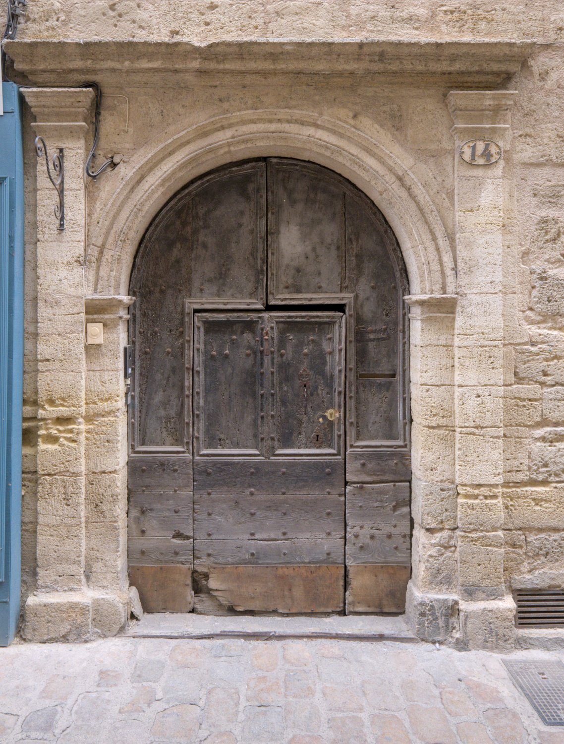 Porte  au 14 rue de la Foire