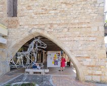 DSCF1352  Arche médiévale