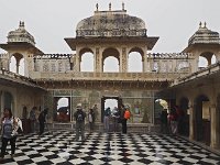 Zenana Mahal - Badi Chitrashali Chowk  Ce patio était utilisé pour des spectacles de musique et de danse