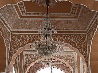 Lustre et décorations dans le Diwan-i-Khas