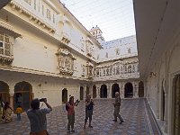 Palais Phool Mahal (palais des fleurs)  Phool Mahal est la partie la plus ancienne du palais et a été construite par Raja Rai Singhji