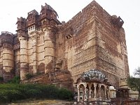 Remparts et façades de palais