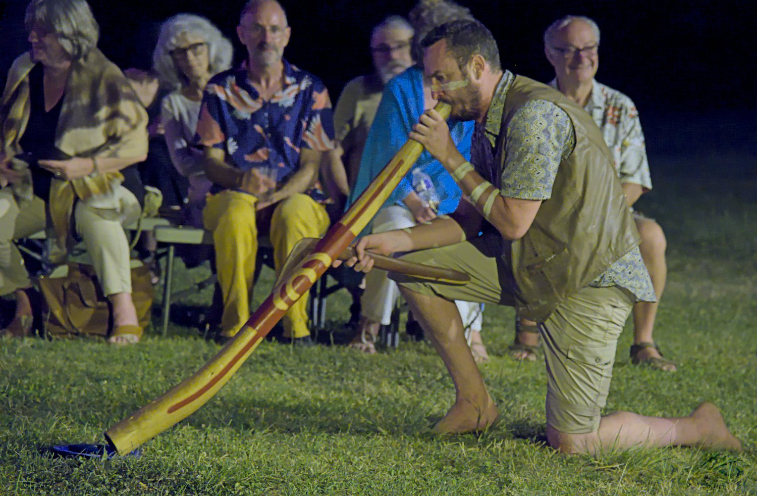 Francis Collie au didgeridoo