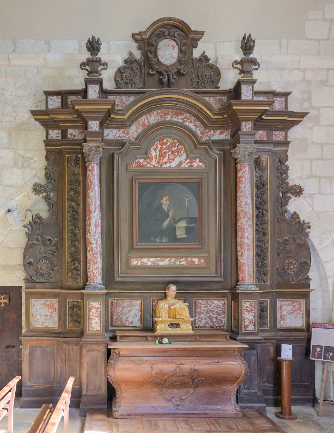 Rétable de la chapelle