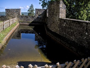 Le pédiluve à chevaux  Il servait à laver et rafraichir les sabots des chevaux