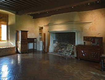 Salle des Caumont  Des peintures murales ont été découvertes dans cette pièce lors de sa restauration en 2016-2017