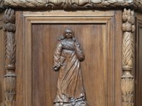 Sculpture sur la chaire