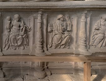 Le tombeau d'Armand de Gontaud- Détail des bas-reliefs